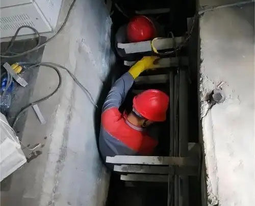 拖市镇电缆沟堵漏